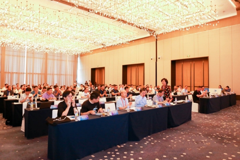 Promover o desenvolvimento inovador da indústria farmacêutica de pós